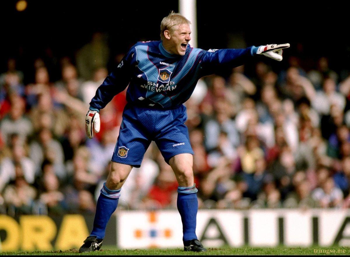 Peter Schmeichel & Số 22/4: “Great Dane” Và Sứ Mệnh Xây Dựng Đế Chế