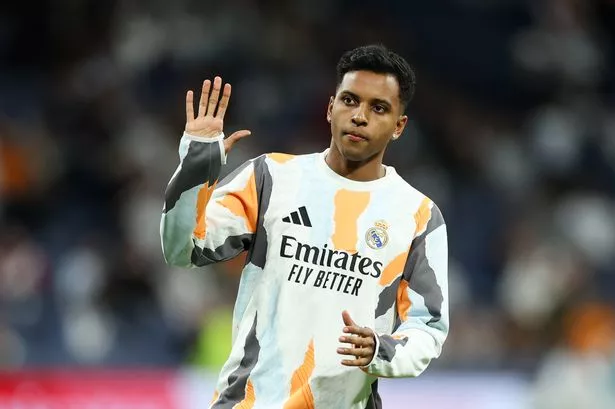 Rodrygo: Sát thủ Real Madrid Có Số Chủ đạo 4 Tỏa sáng qua Con số Sáng tạo