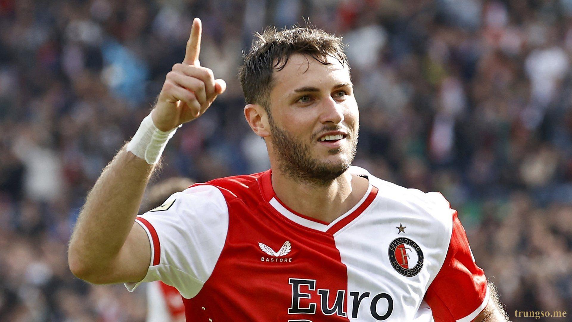 Santiago Giménez Biến Vòng cấm Feyenoord thành Sân khấu Sáng tạo Cùng Số Chủ Đạo 7