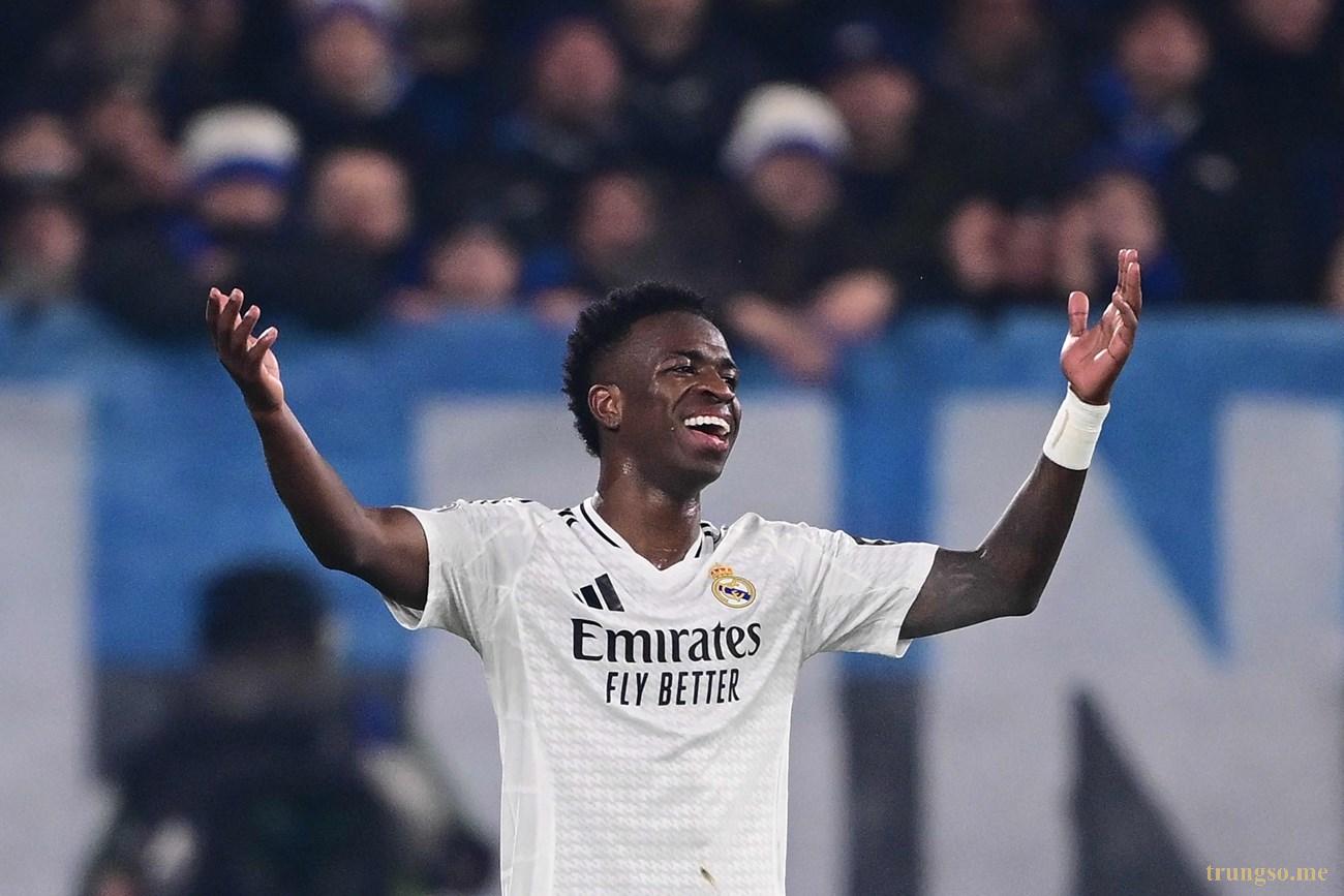 Vinícius Jr. Và Số Chủ đạo 3 Biến Rê bóng Real Madrid thành Vũ điệu Sáng tạo